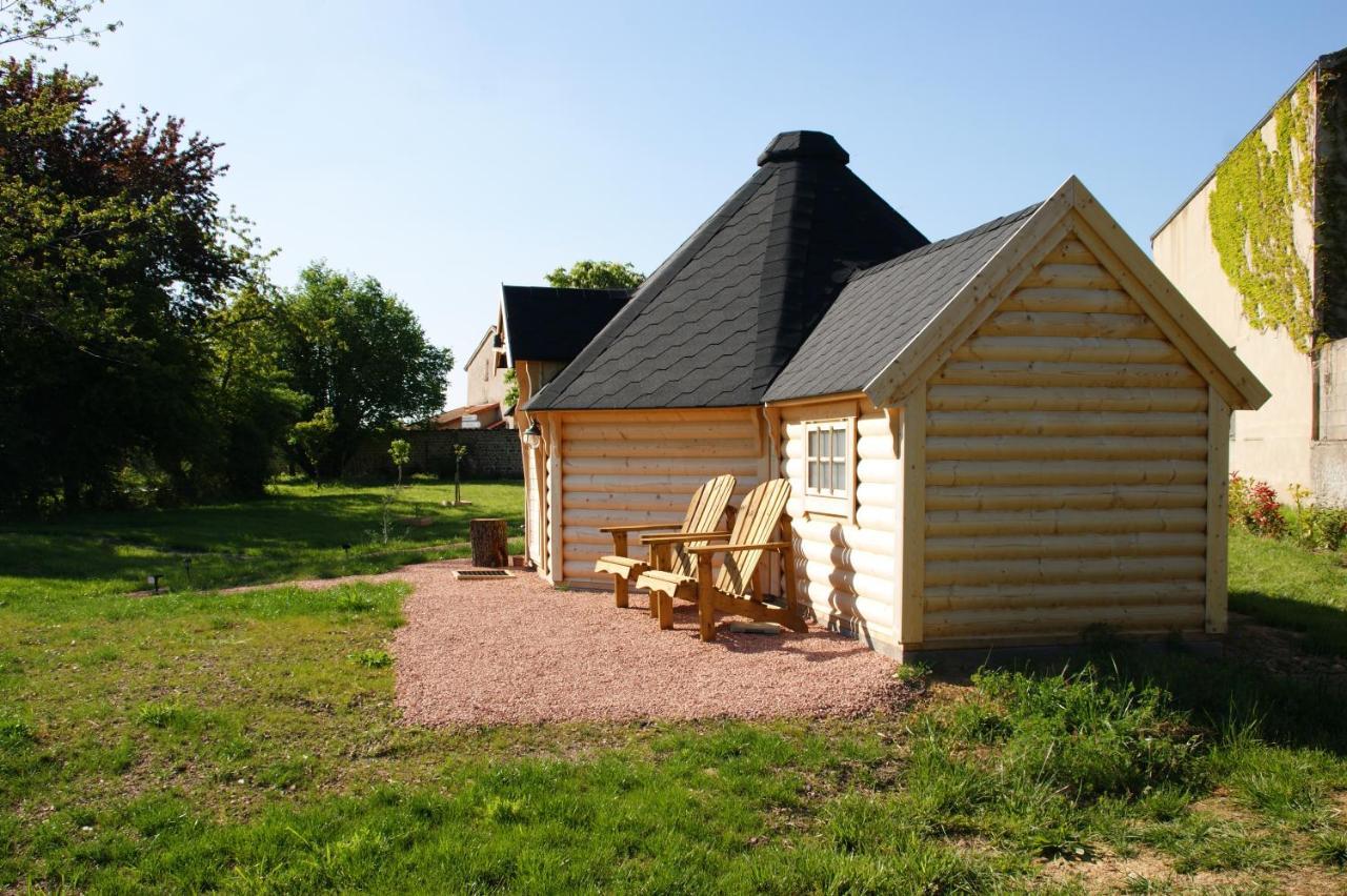 Les Cabanes Du Grand Nord Pradines  Exteriér fotografie